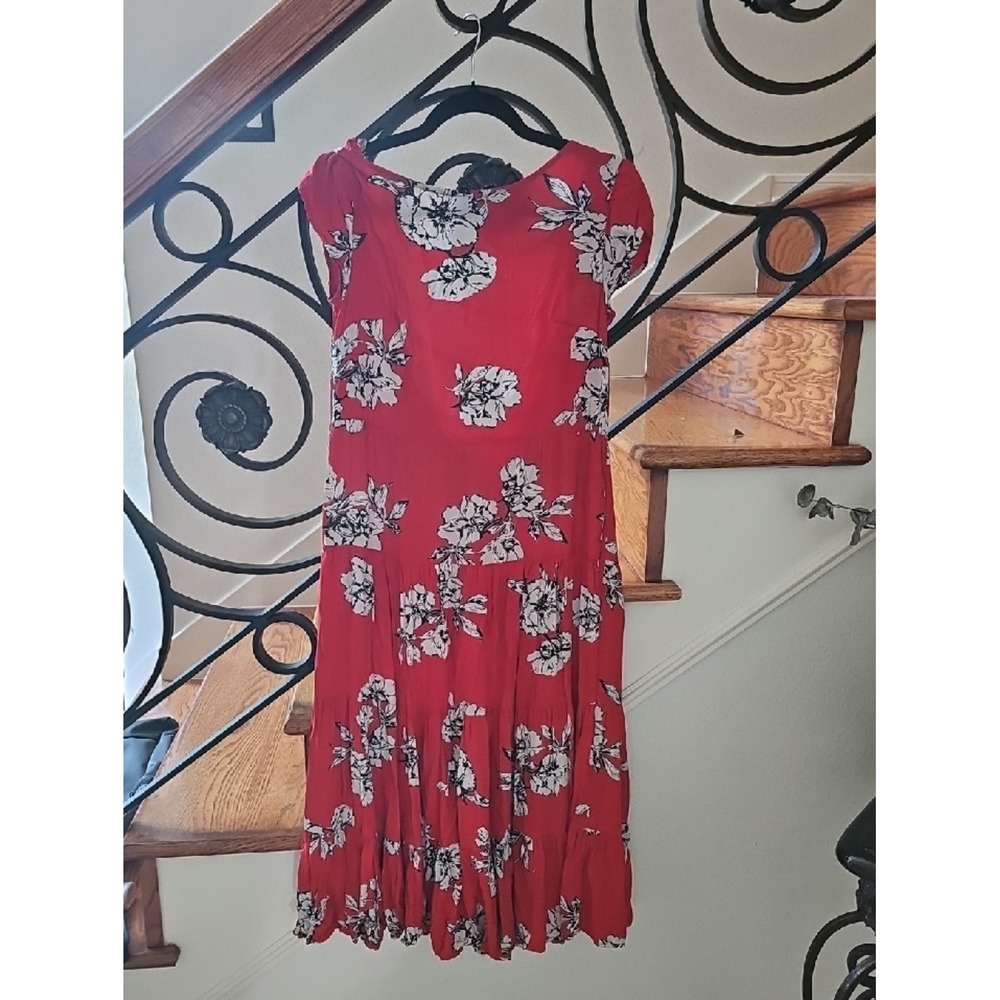 Free People Red Floral Tiered Midi Dress Short Sleeve Scoop Neck Boho Medium
